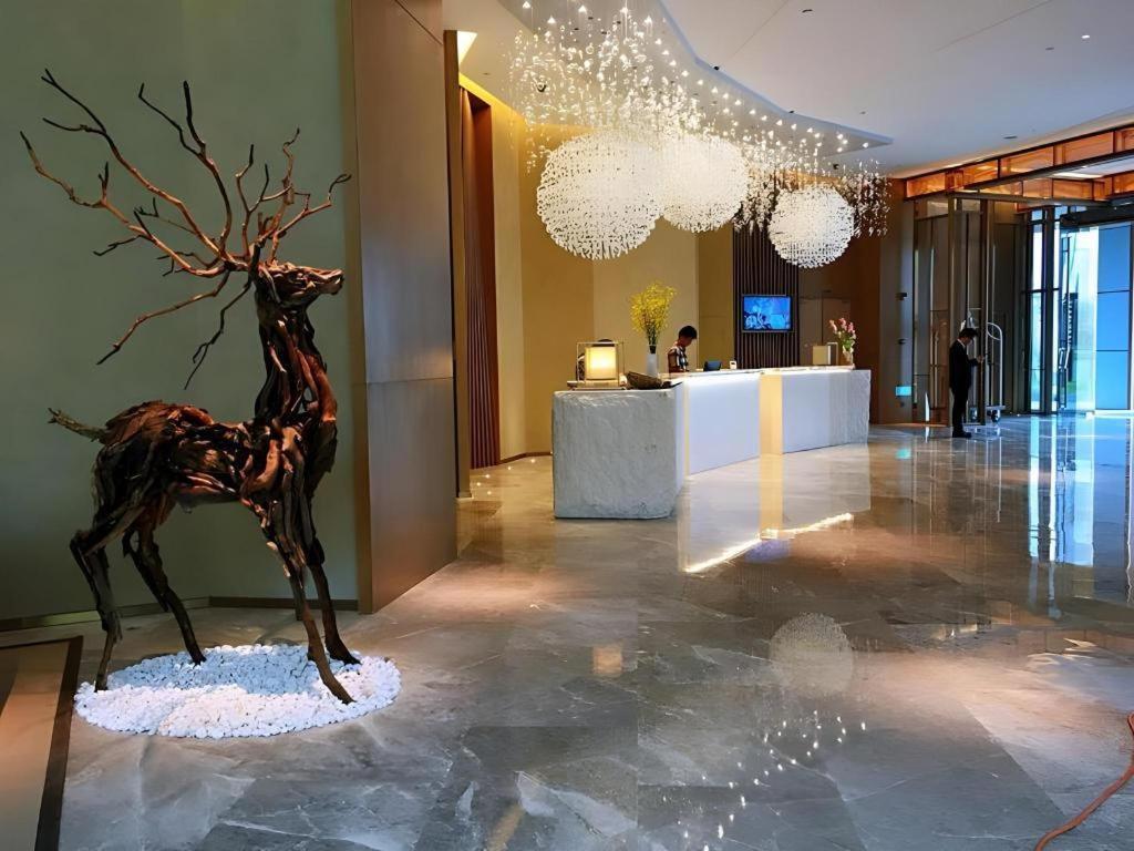 Royce Hotel Shenzhen Exterior photo