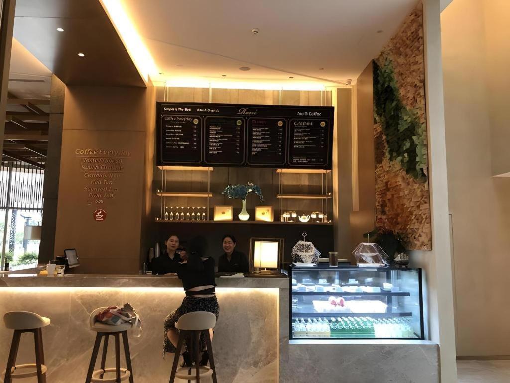 Royce Hotel Shenzhen Exterior photo